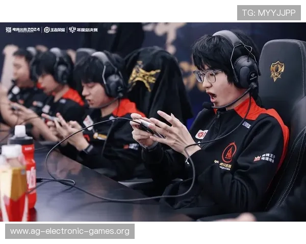 通过AG官方首页了解最新的赛事资讯、玩家社区互动以及官方客服支持服务